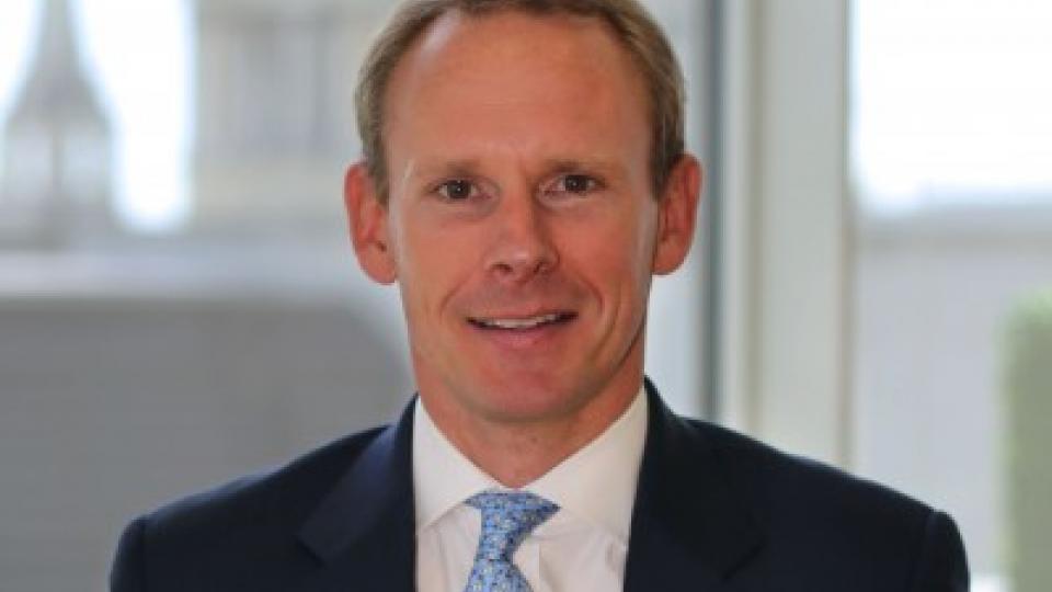 Tom Walker, Schroders