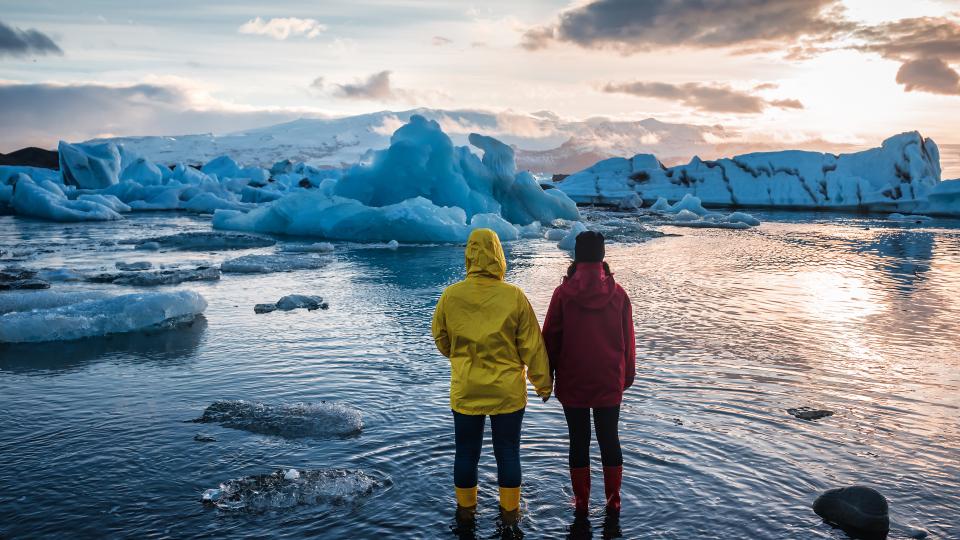 Schroders : Climate change and higher inflation affect 30-year return forecasts